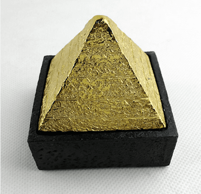 Quantum Pyramid